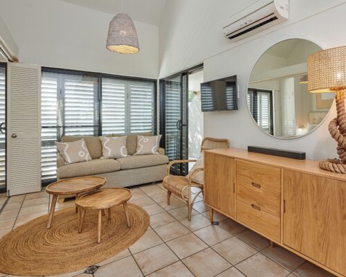 Julians-Byron-Bay-Holiday-Apartments-8 (5)